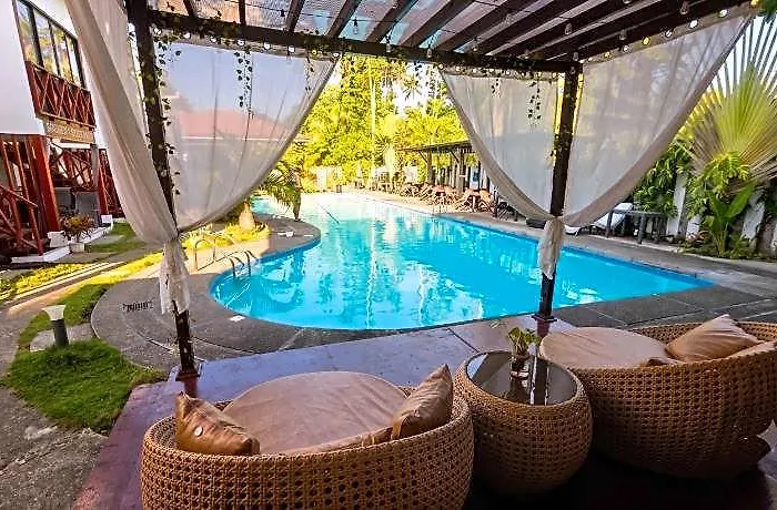Hotell Bakawan Hideaway & Restaurant 4*