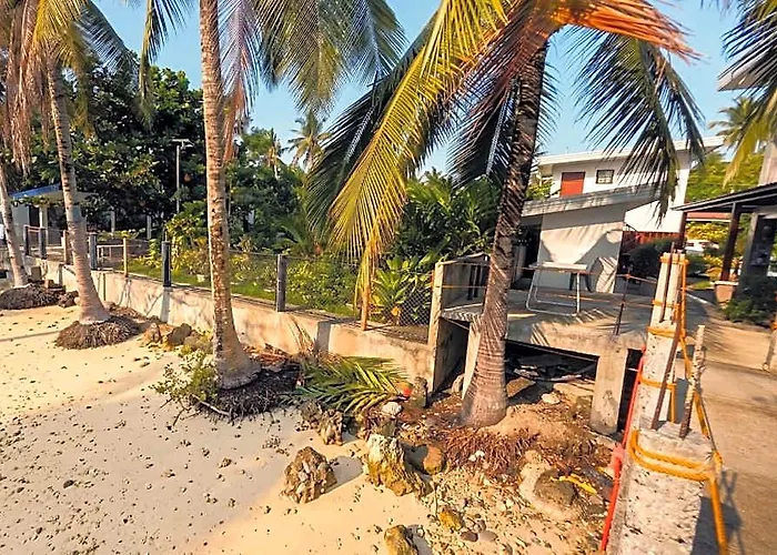 Hotel Bakawan Hideaway & Restaurant Southern Leyte